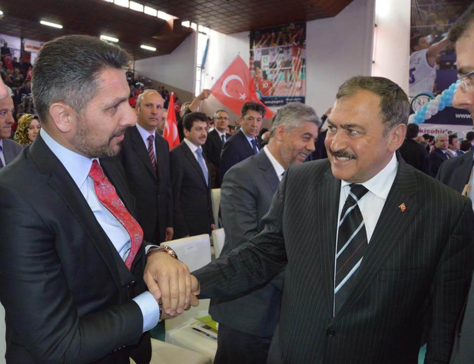 Kültür ve Turizm Bakanımız Nabi Avcı ile Orman ve Su İşleri Bakanımız Veysel Eroglu’nun katılımıyla Eskişehir’e yapılacak 613 milyon lira yatırımlı 11 tesisin temeli atıldı
